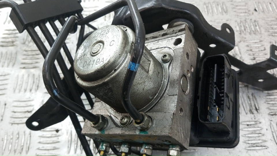 Блок ABS (насос)