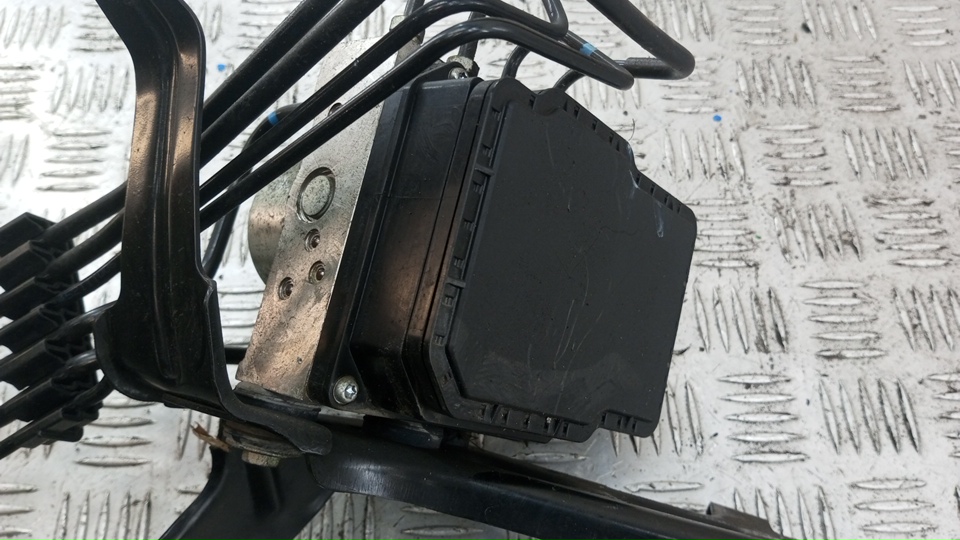 Блок ABS (насос)