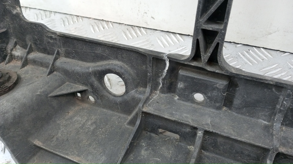 Панель передняя (телевизор)