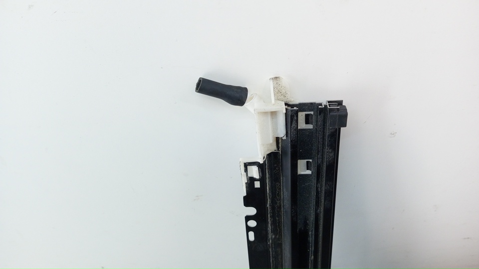 Люк в сборе электрический