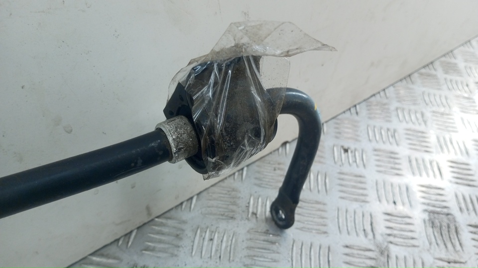 Стабилизатор задний