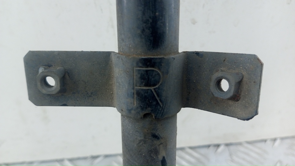 Тяга задняя поперечная правая