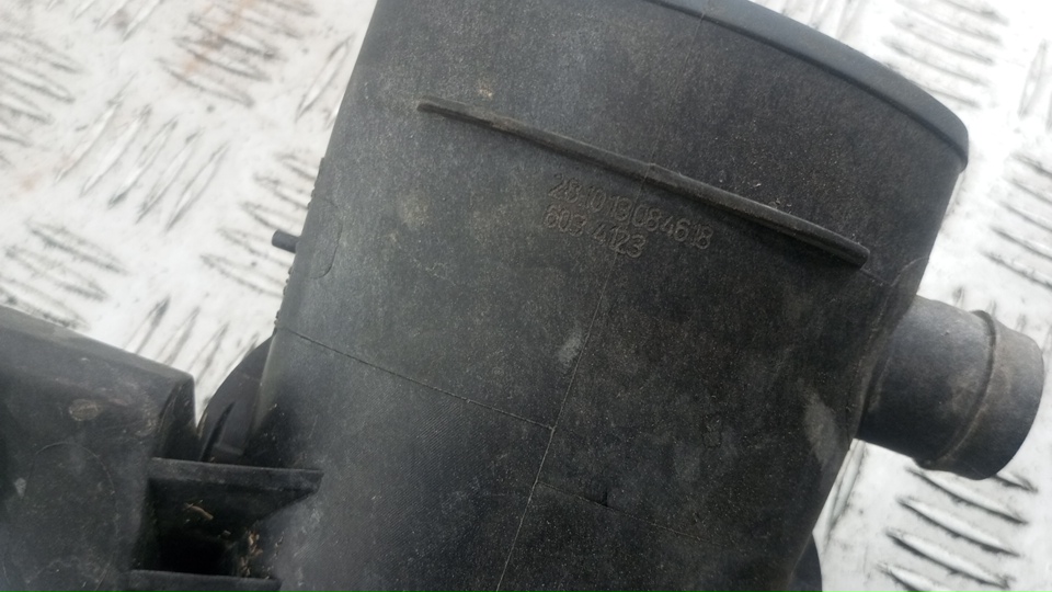 Патрубок воздушного фильтра