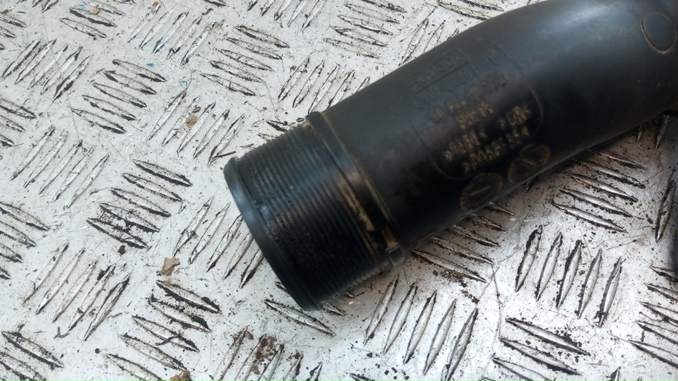 Патрубок интеркулера