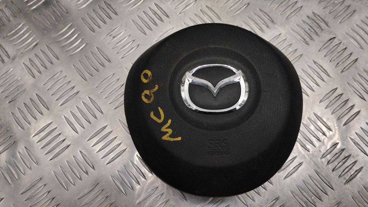 Подушка безопасности в рулевое колесо