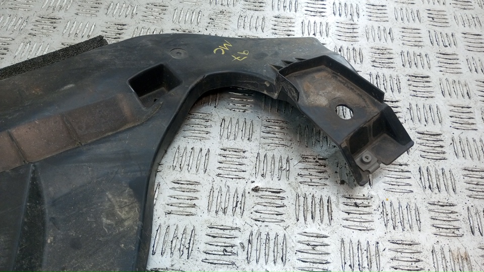 Защита антигравийная