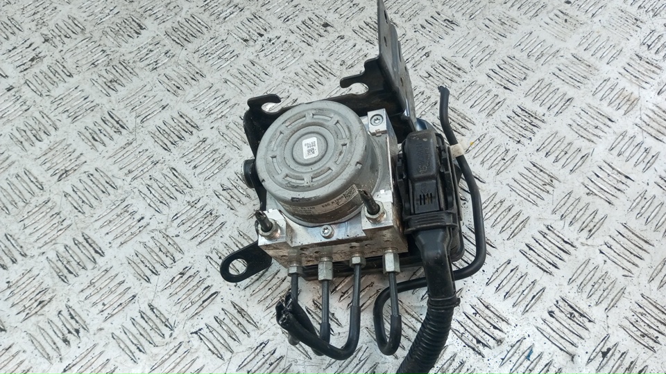 Блок ABS (насос)