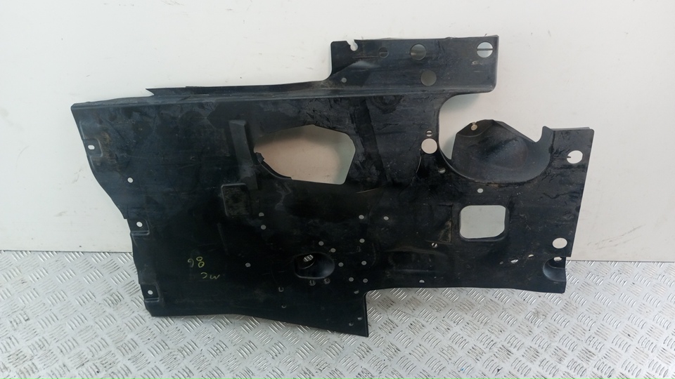 Защита антигравийная