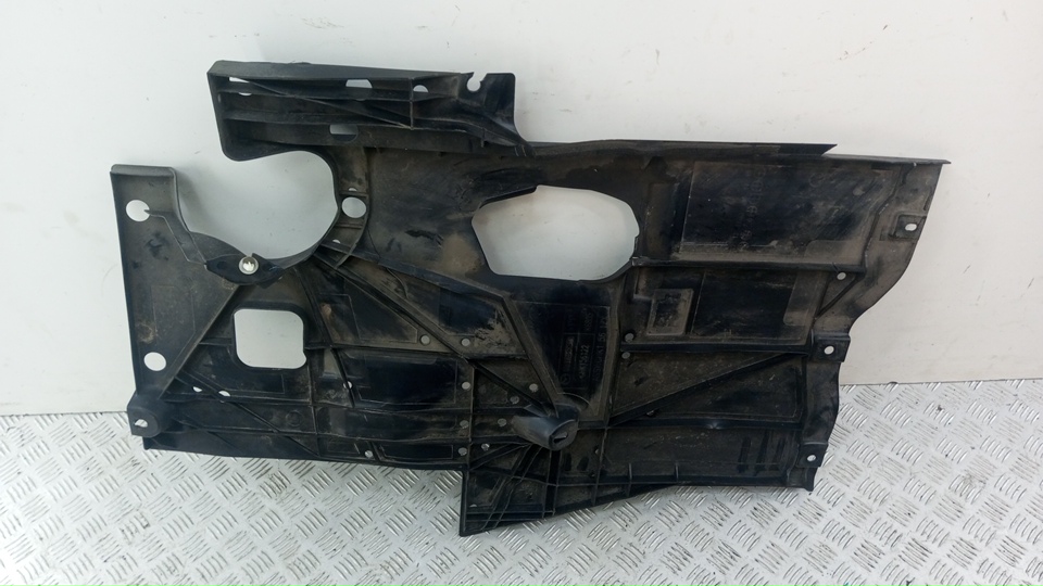 Защита антигравийная