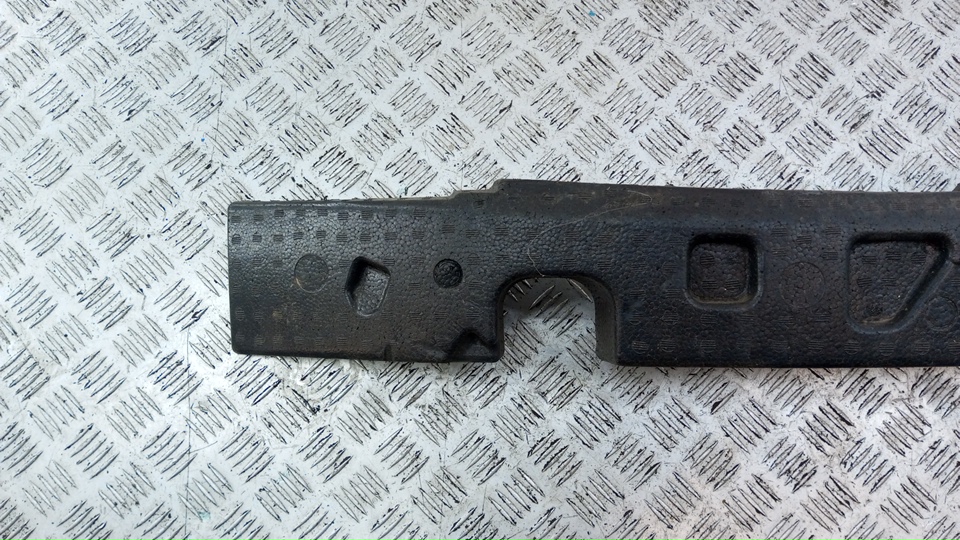 Наполнитель переднего бампера