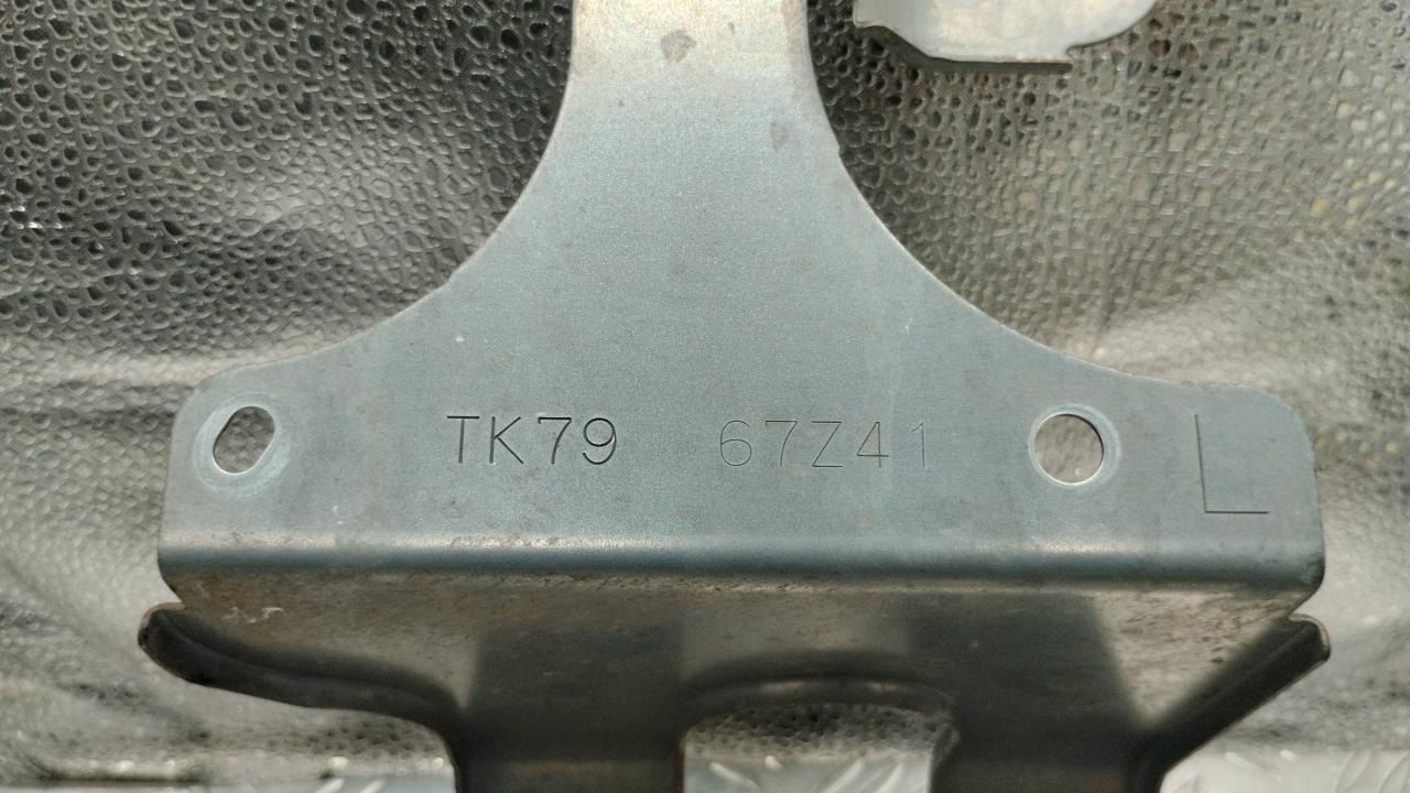 Кронштейн (сопут. товар)