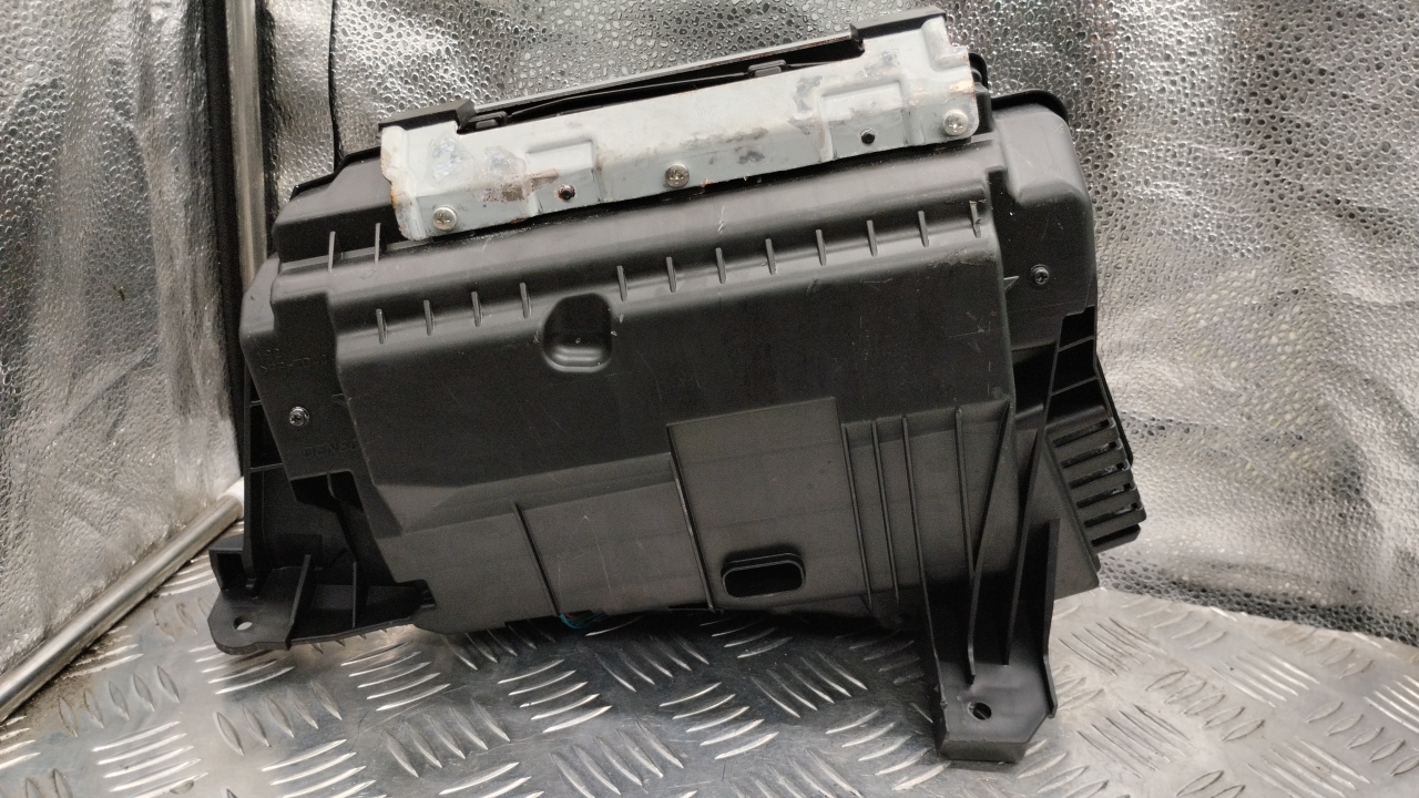 Проектор на лобовое стекло