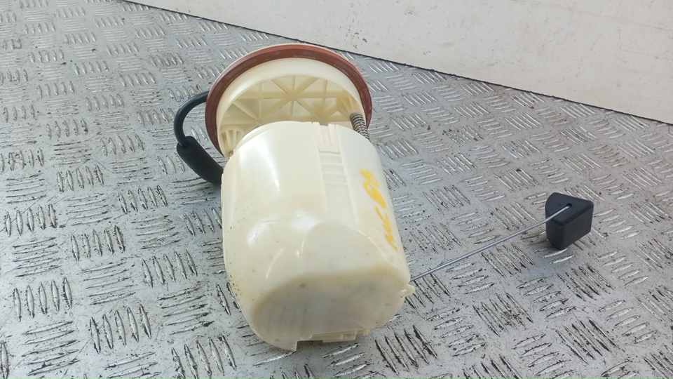 Насос топливный электрический