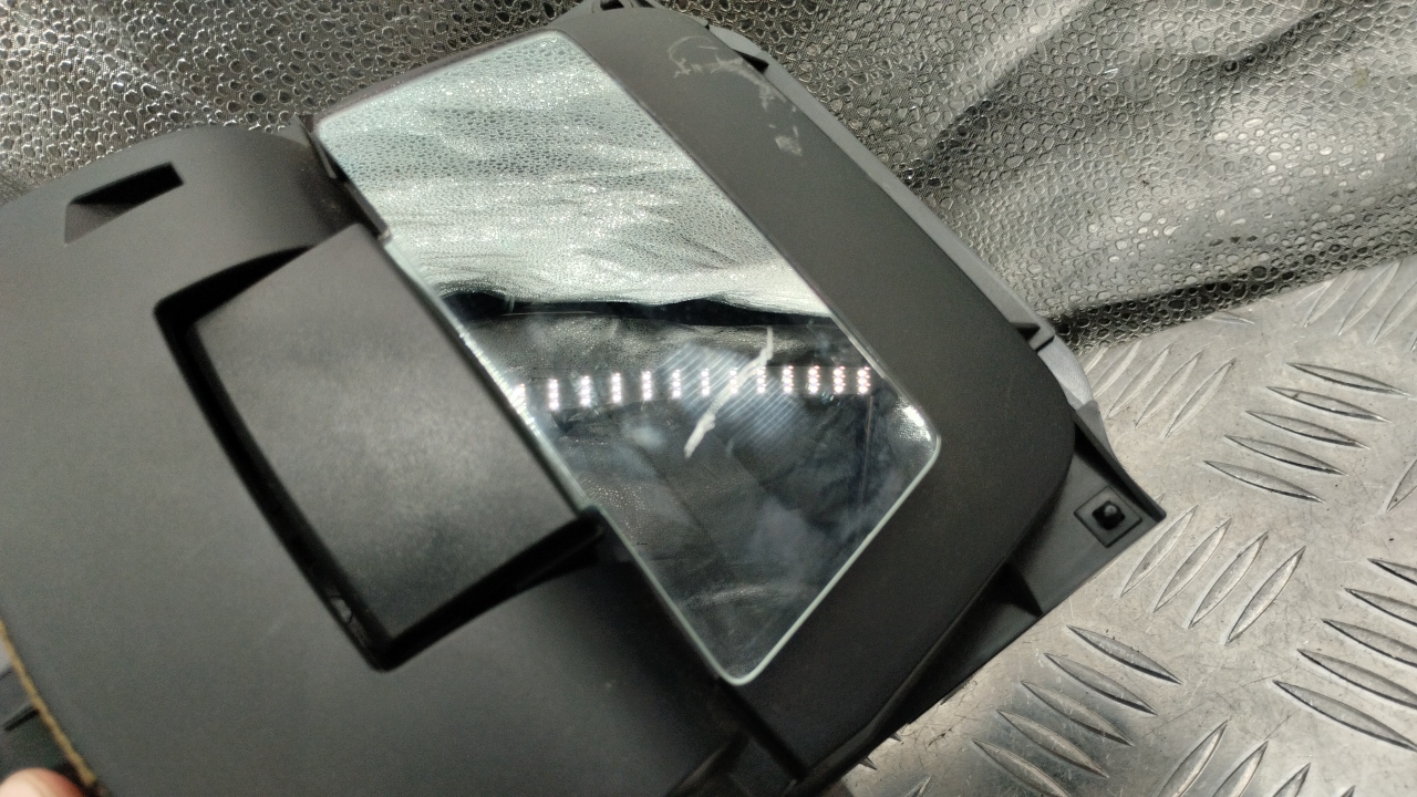 Проектор на лобовое стекло