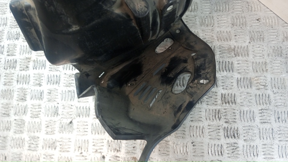 Локер передний левый