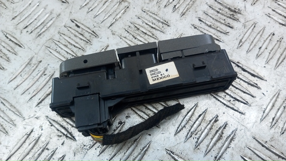 Кнопка аварийной остановки