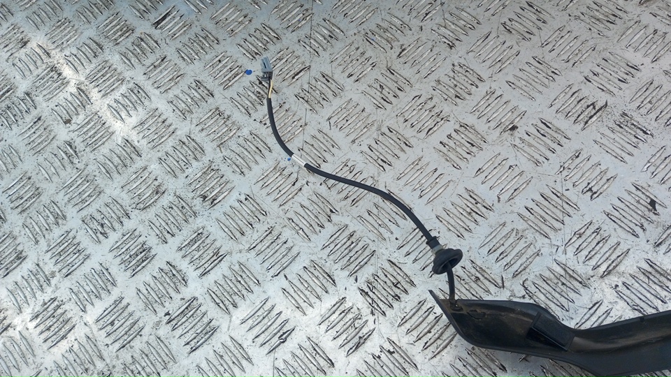 Датчик положения крышки багажника