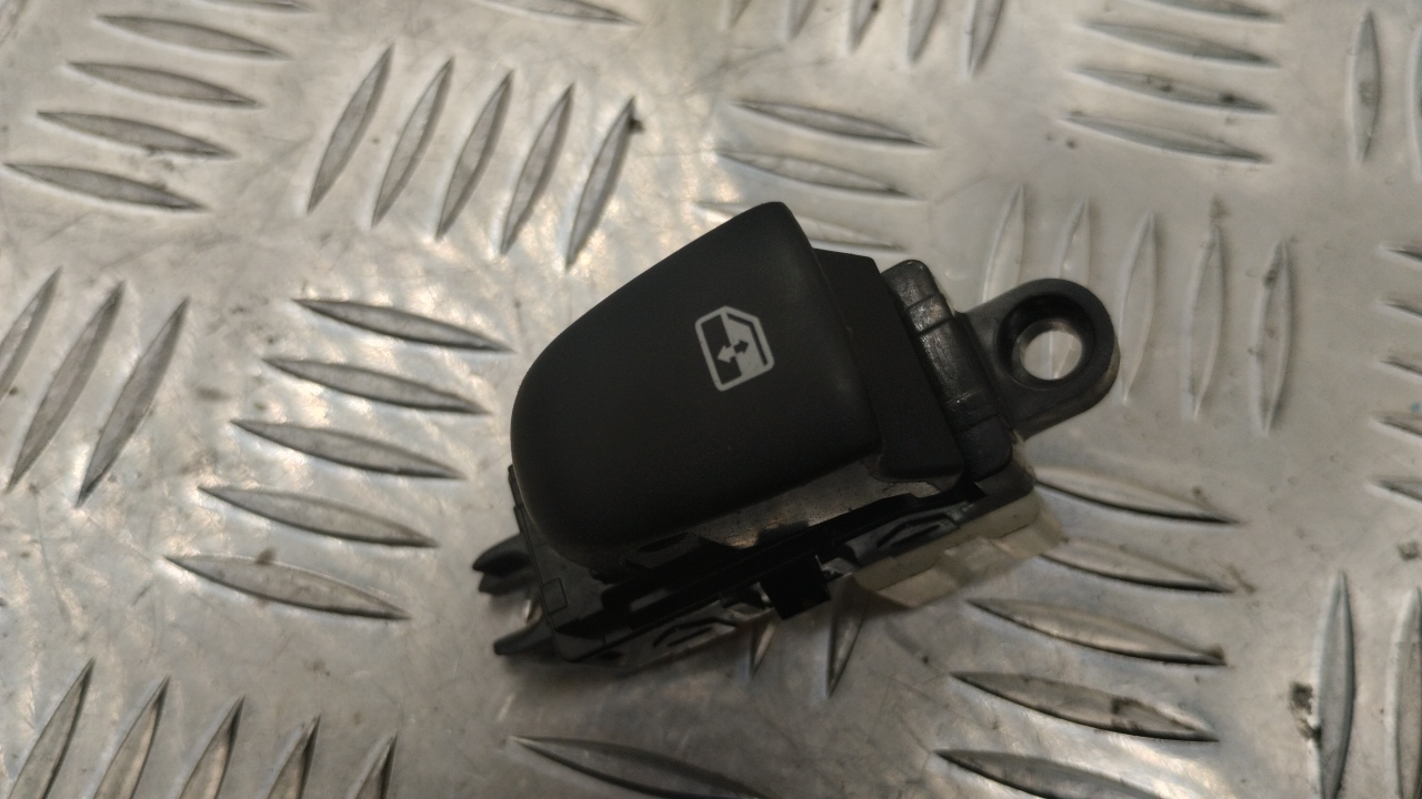 Кнопка стеклоподъемника для Koleos (HZ) 2016>