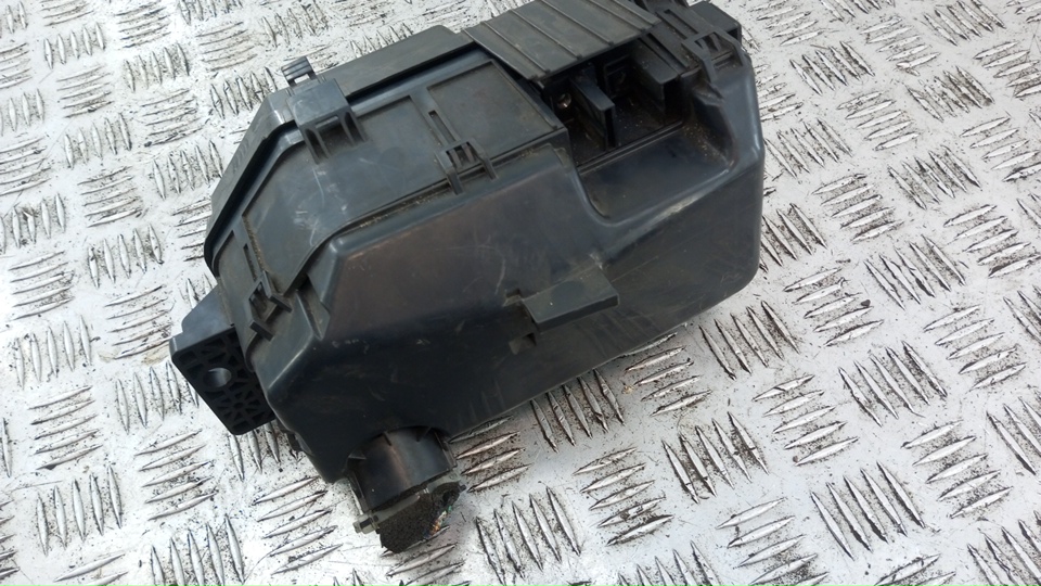 Блок предохранителей