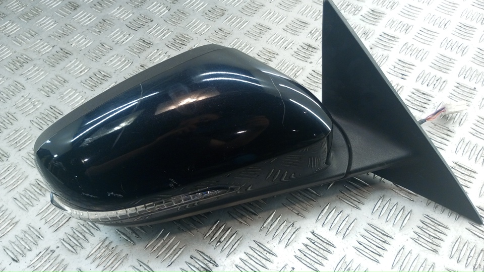 Зеркало правое электрическое