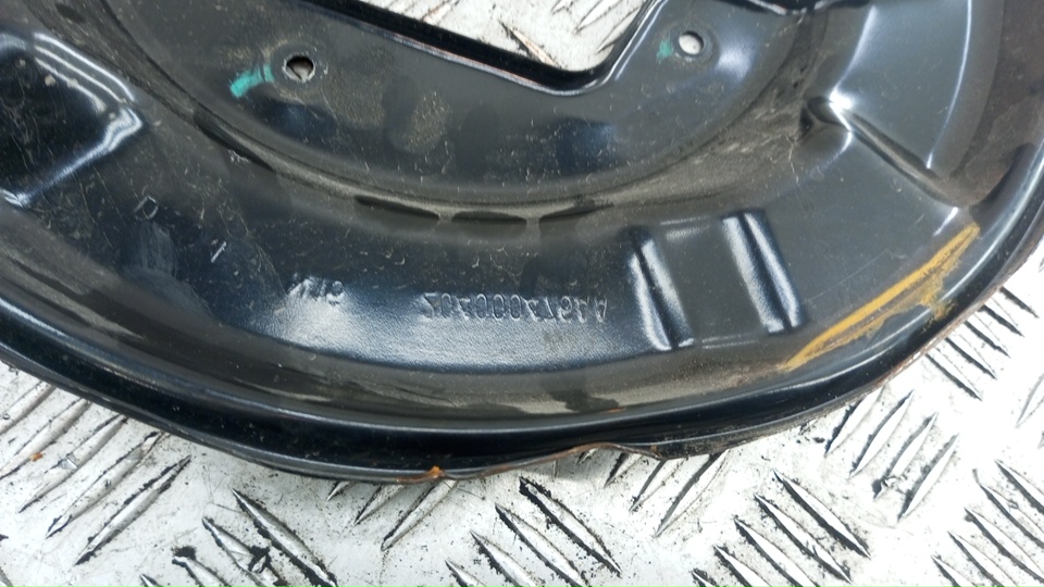 Пыльник тормозного диска