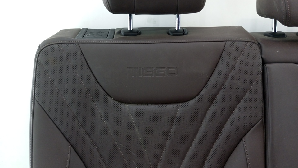 Сиденье салонное второй ряд