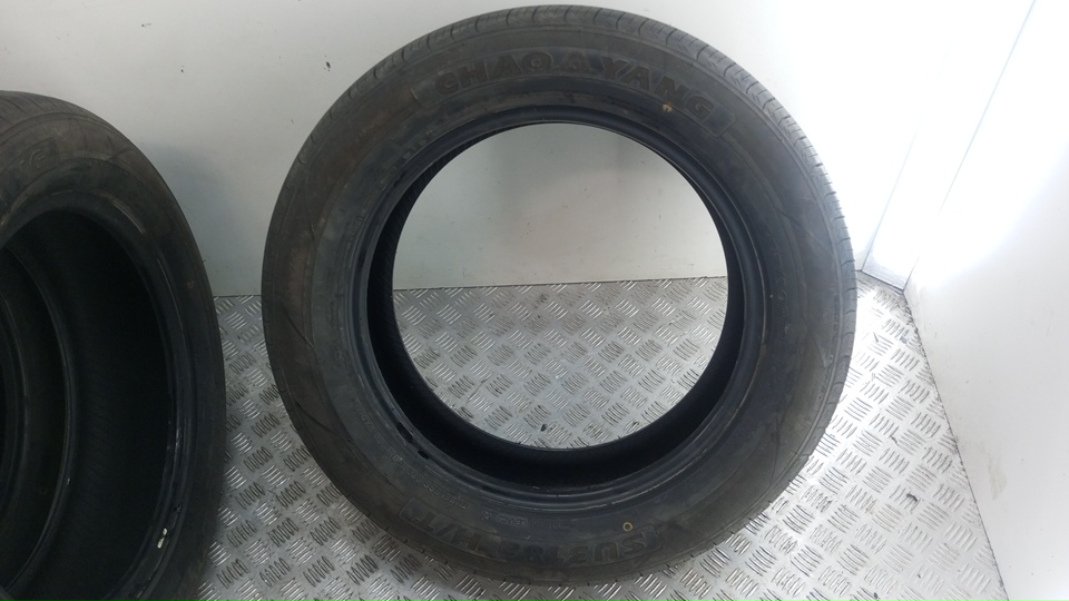 Шины комплект (4 шт.)