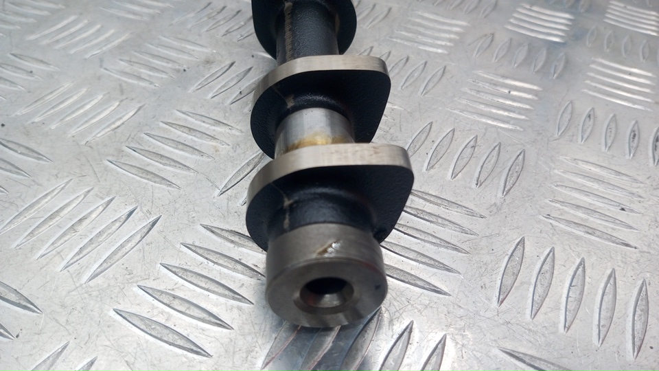 Распредвал выпускной