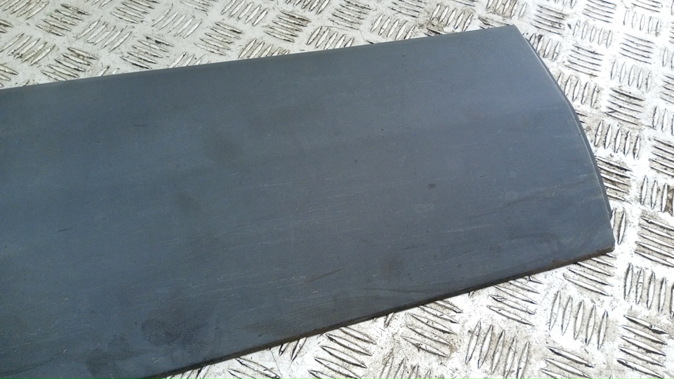 Накладка двери задней правой