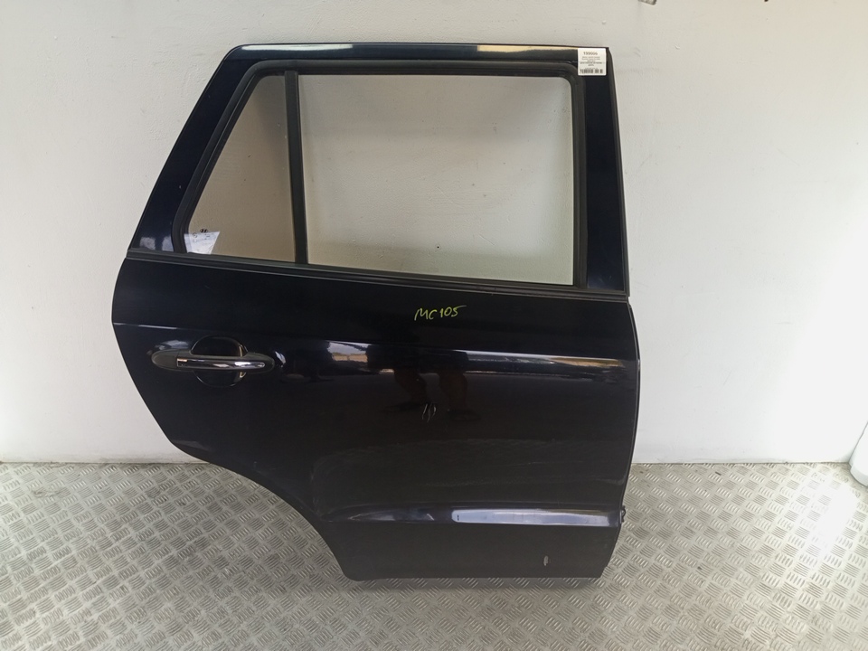 Дверь задняя правая