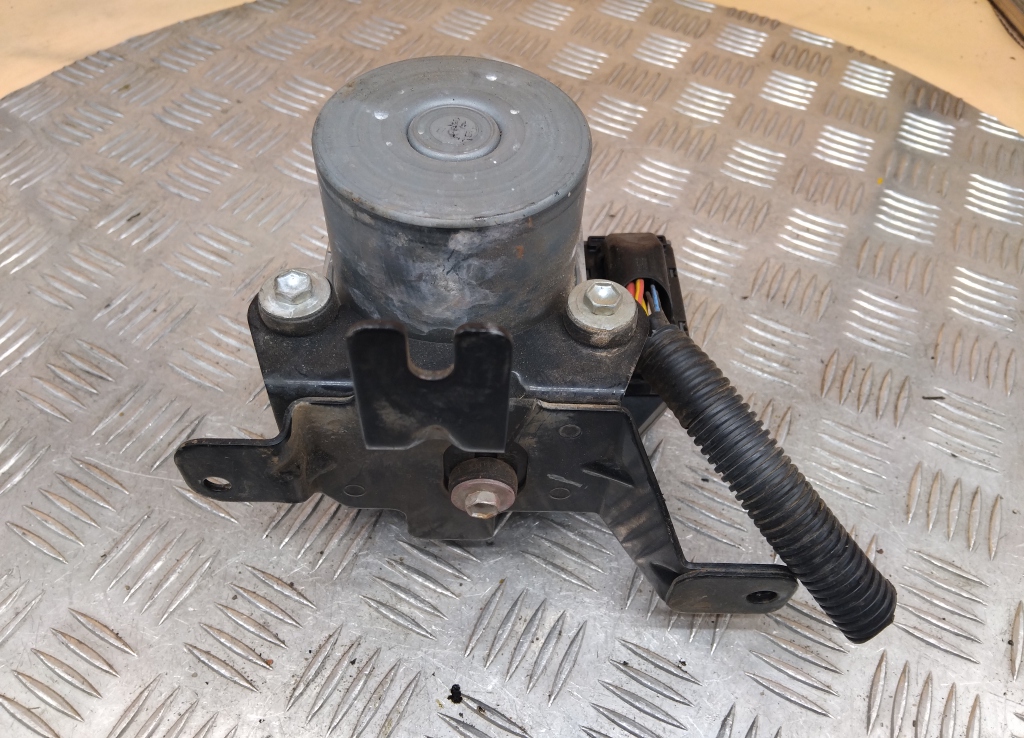 Блок ABS (насос)