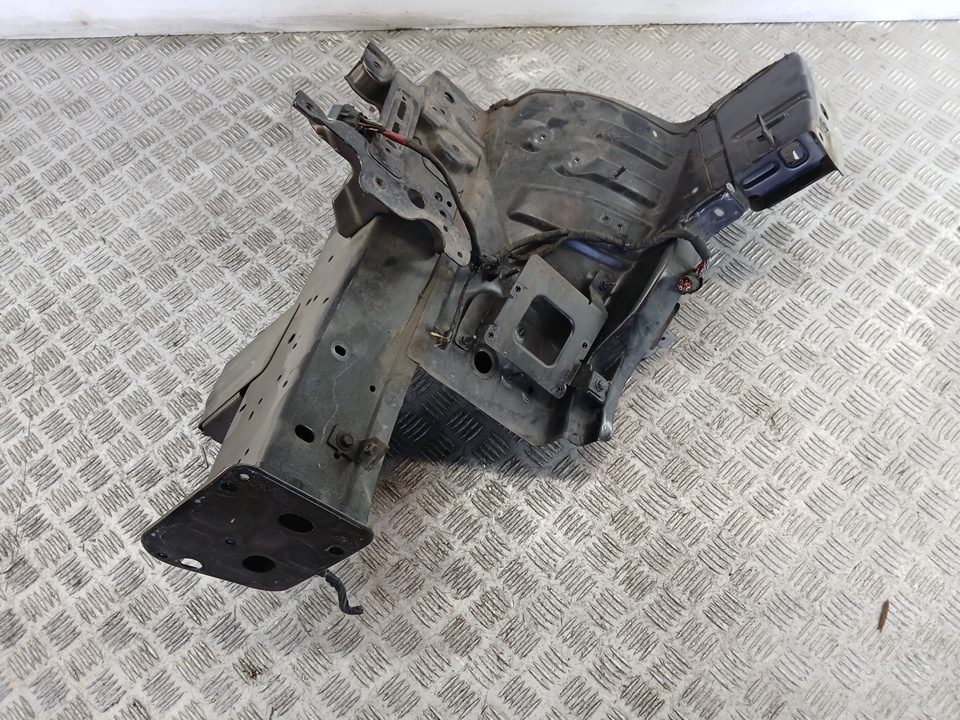 Лонжерон передний левый