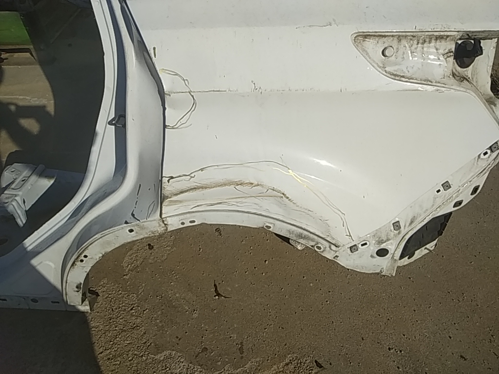 Крыло заднее левое