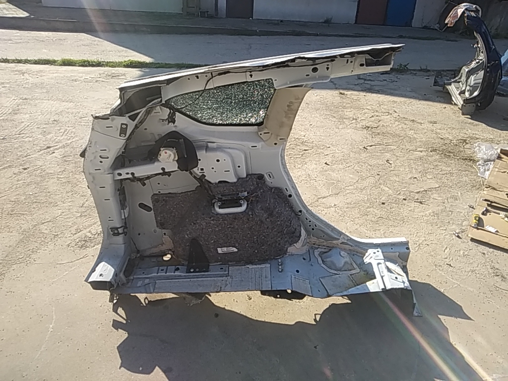 Крыло заднее левое