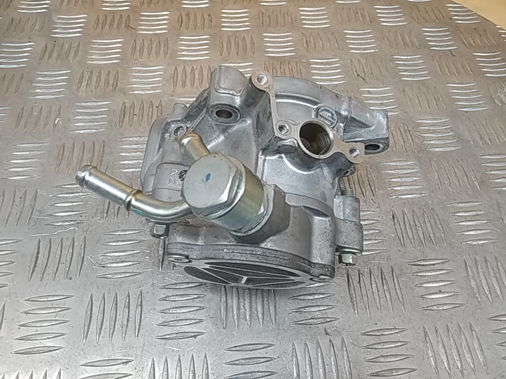 Насос вакуумный