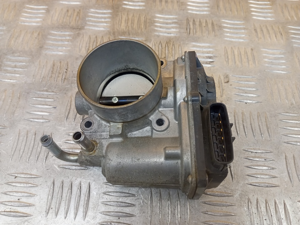 Заслонка дроссельная электрическая