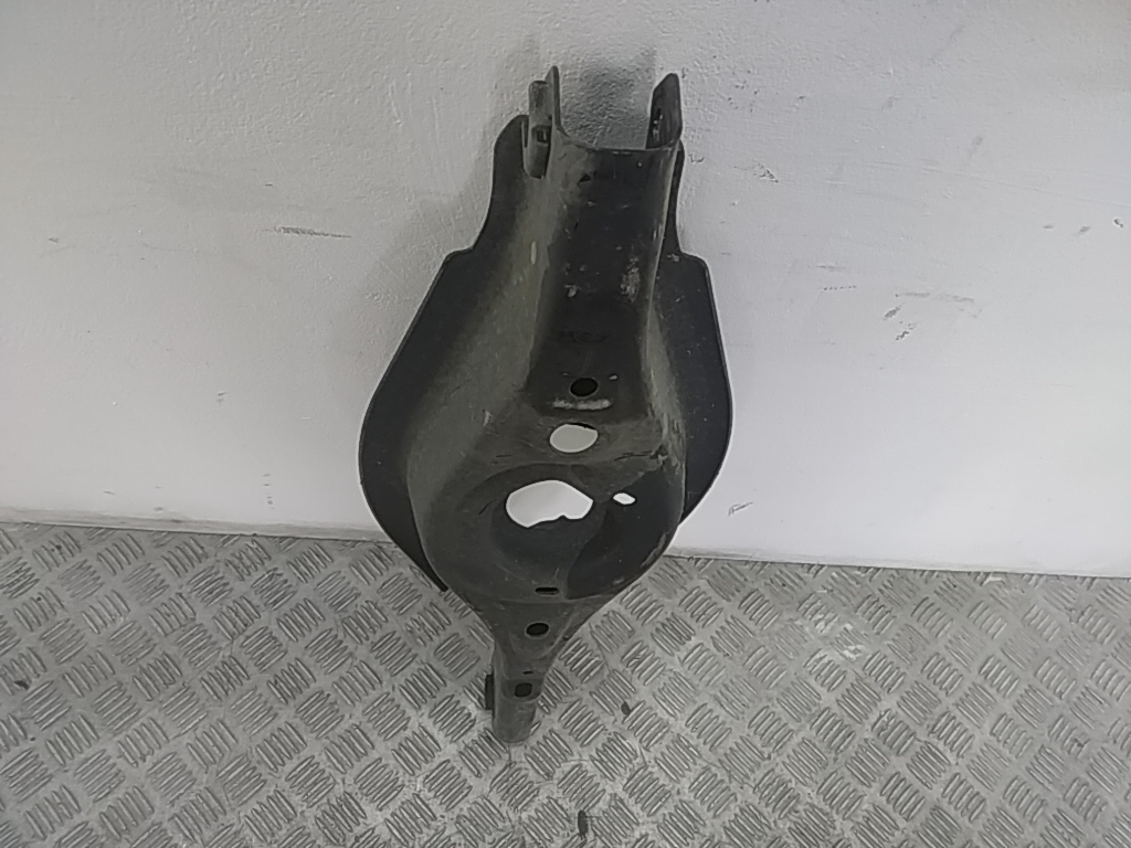 Рычаг задний