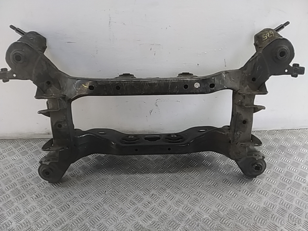 Балка задняя