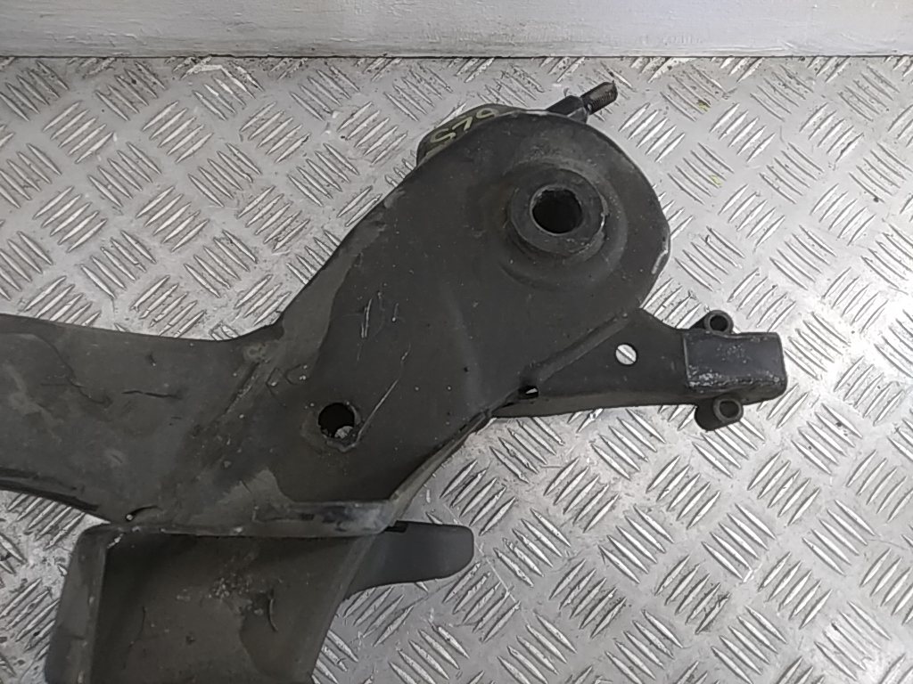 Балка задняя