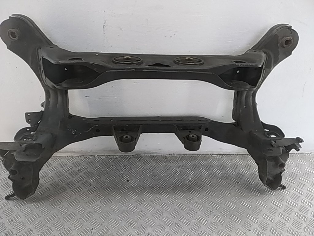 Балка задняя