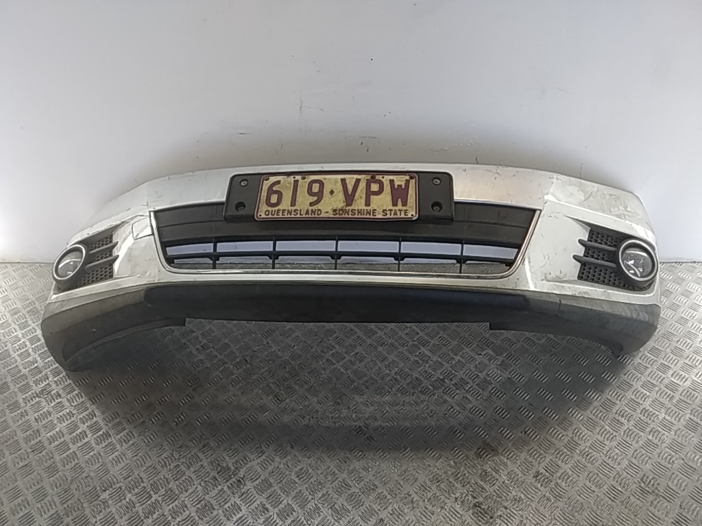 Решетка в бампер правая