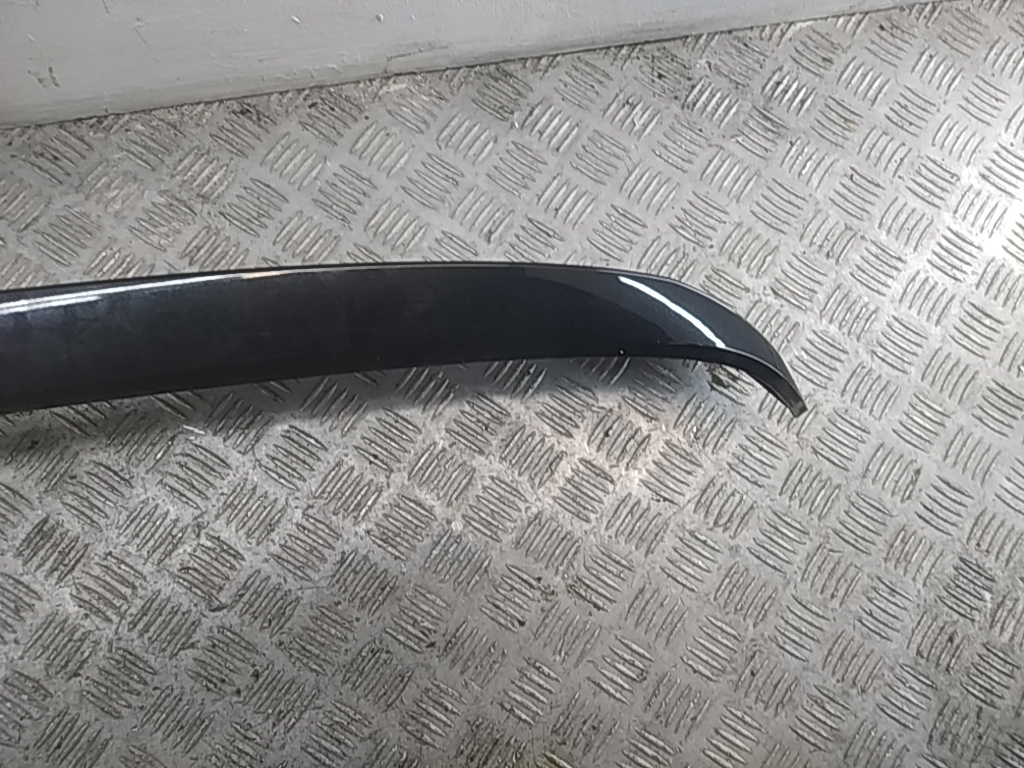 Спойлер (дефлектор) крышки багажника