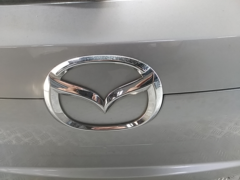 Накладка двери багажника