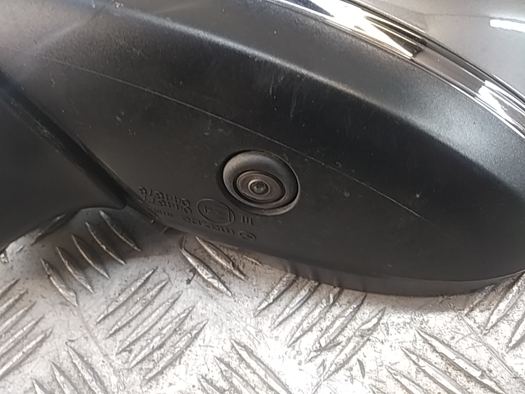 Зеркало левое электрическое