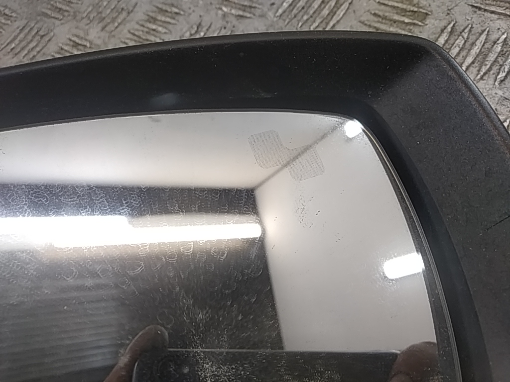 Зеркало правое электрическое