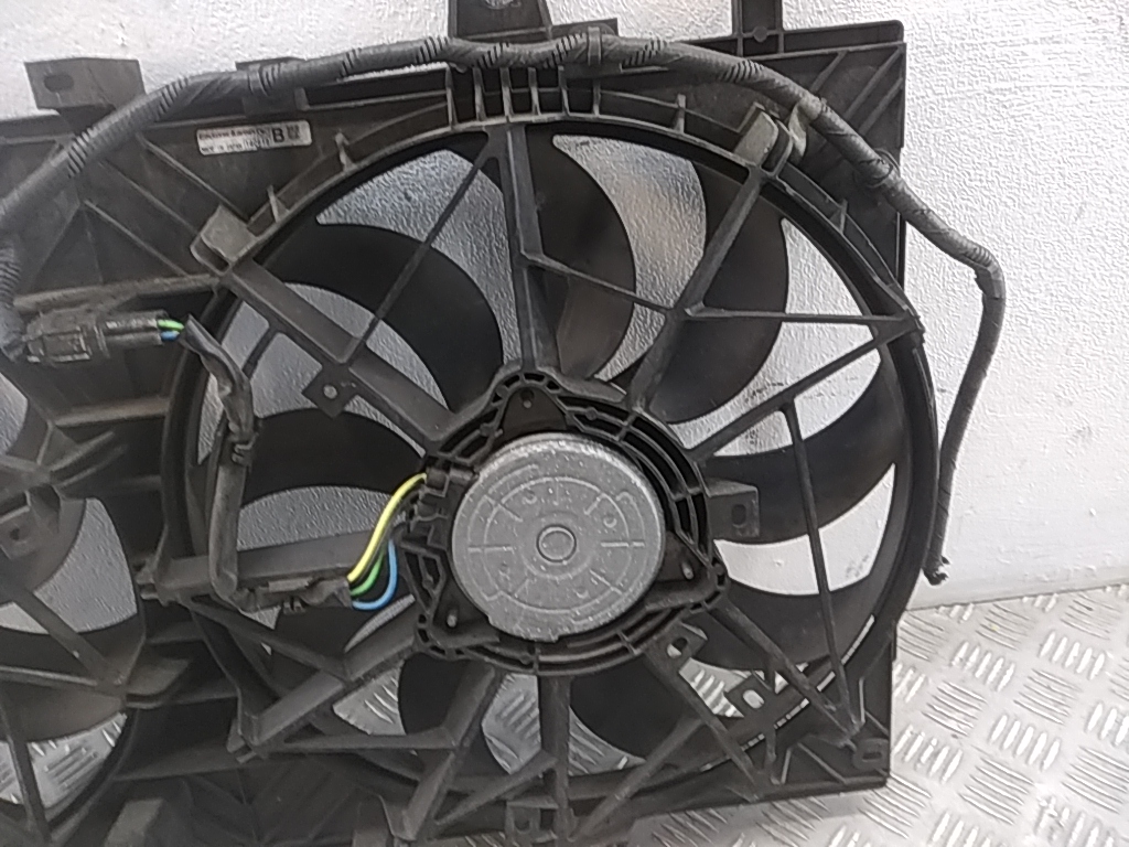 Вентилятор радиатора