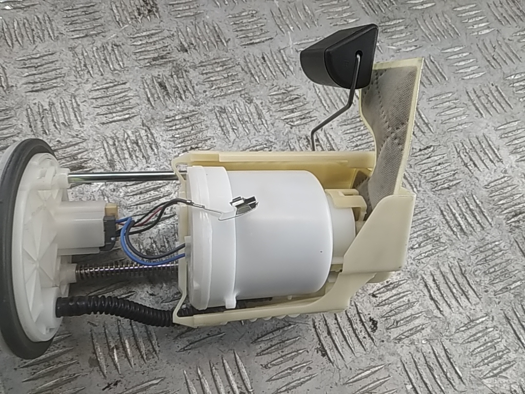 Насос топливный электрический