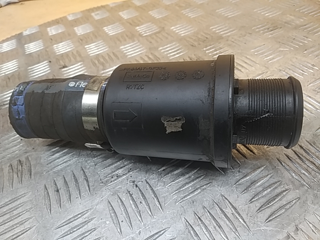 Патрубок интеркулера