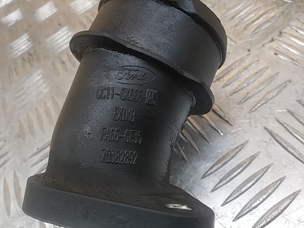 Патрубок интеркулера