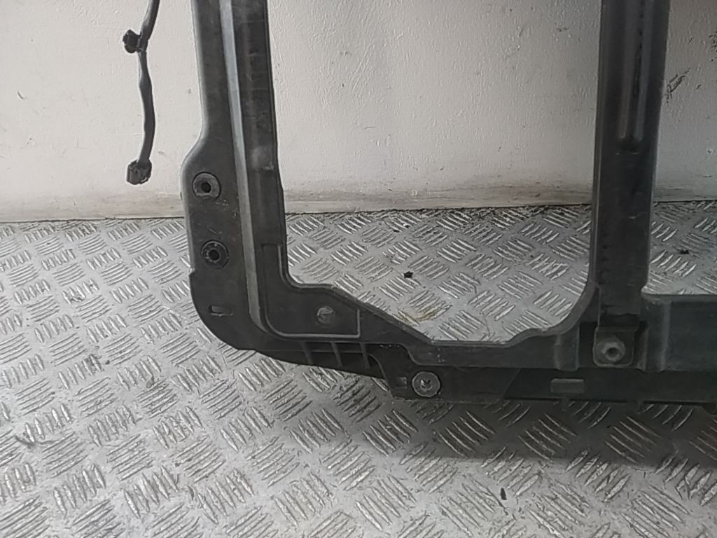 Панель передняя (телевизор)